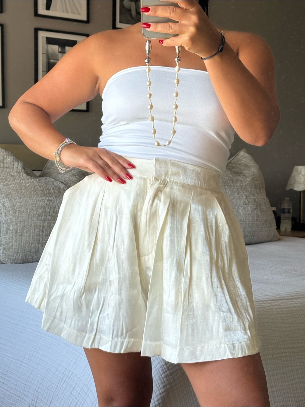 White High-Waist Pleated Skort